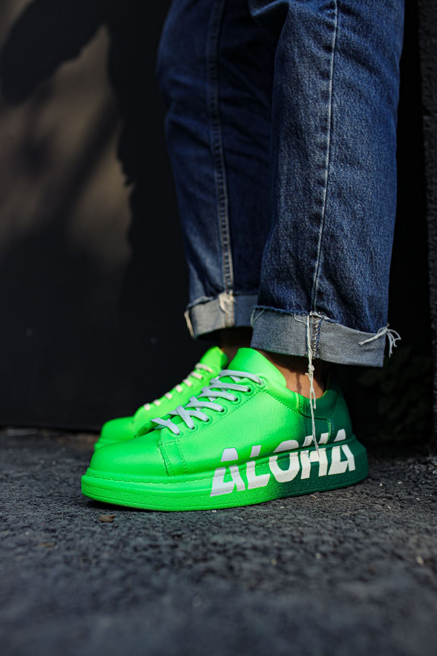 Green Graffiti Sneaker CH403