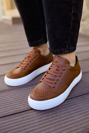 Brown Sneaker CH015