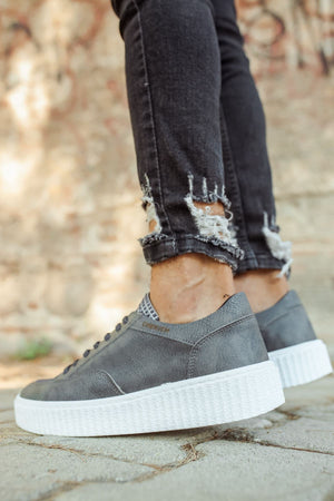 Gray Sneaker CH017