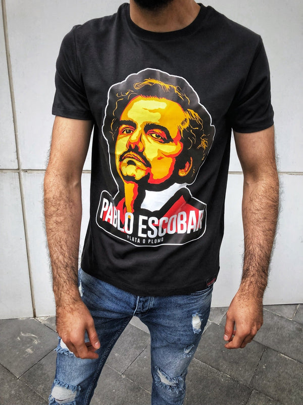 Black Escobar Medellin Family Printed T-Shirt OT11 Streetwear T-Shirts - Sneakerjeans