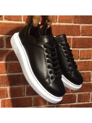 Black White Sole Sneaker CH257