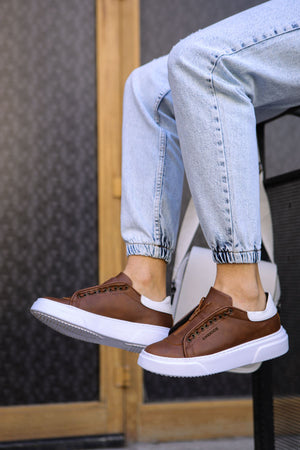 Brown Sneaker CH092