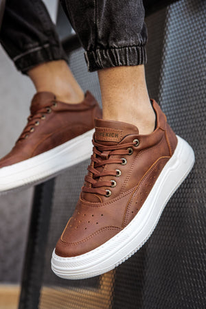 Brown Sneaker CH115