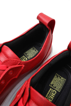 Red Sneaker CH169