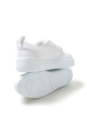 Triple White Sneaker CH169