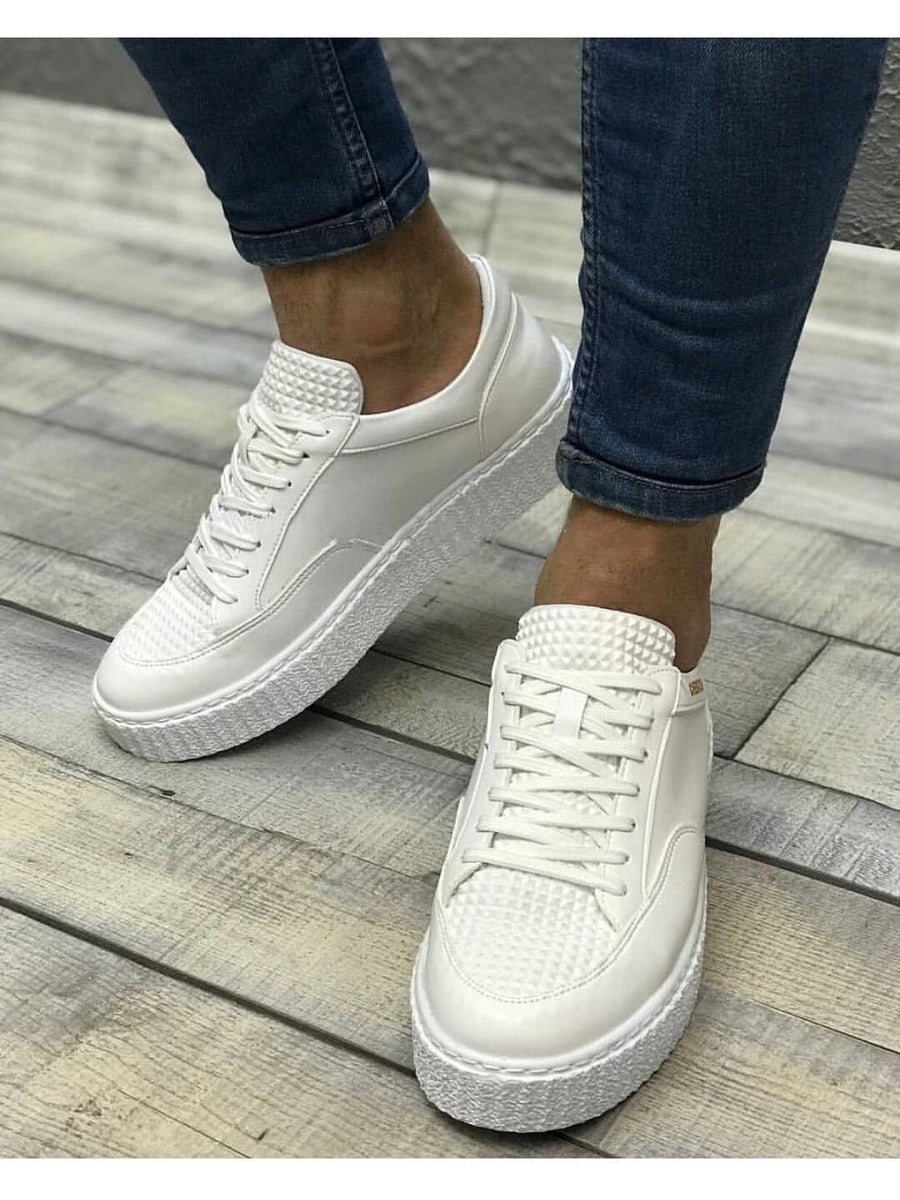 Tripple White Sneaker CH017