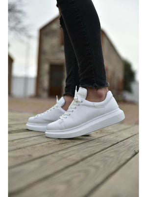 Tripple White Sneaker CH257