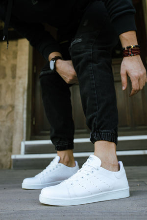 Tripple White Sneaker CH977