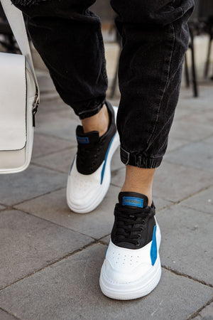 White & Blue Sneaker CH115